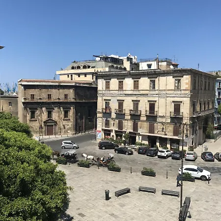 Petrosino بيت ضيافة 4*